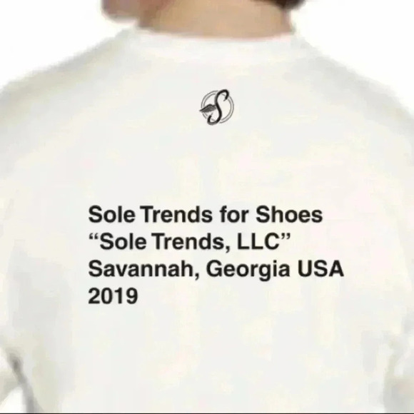 EXCLUSIVE SOLE TRENDS, SAVANNAH GA TEE - Picture 4 of 4